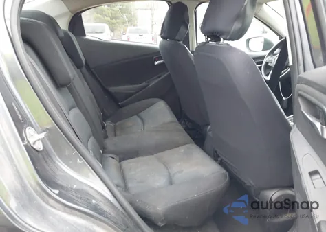 2016 Scion Ia из США, поврежденный, VIN 3MYDLBZV1GY110642